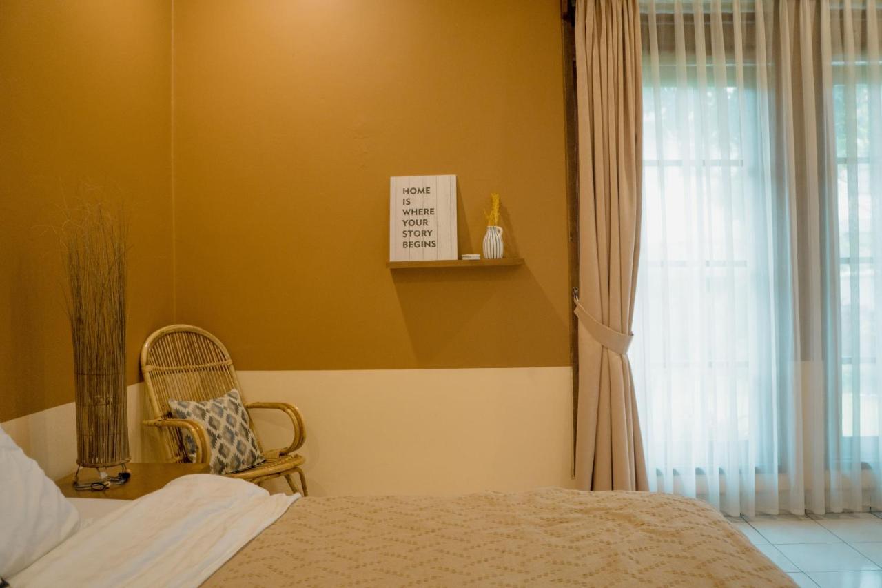 Bed and Breakfast Roemah Renjana Bandung Zewnętrze zdjęcie