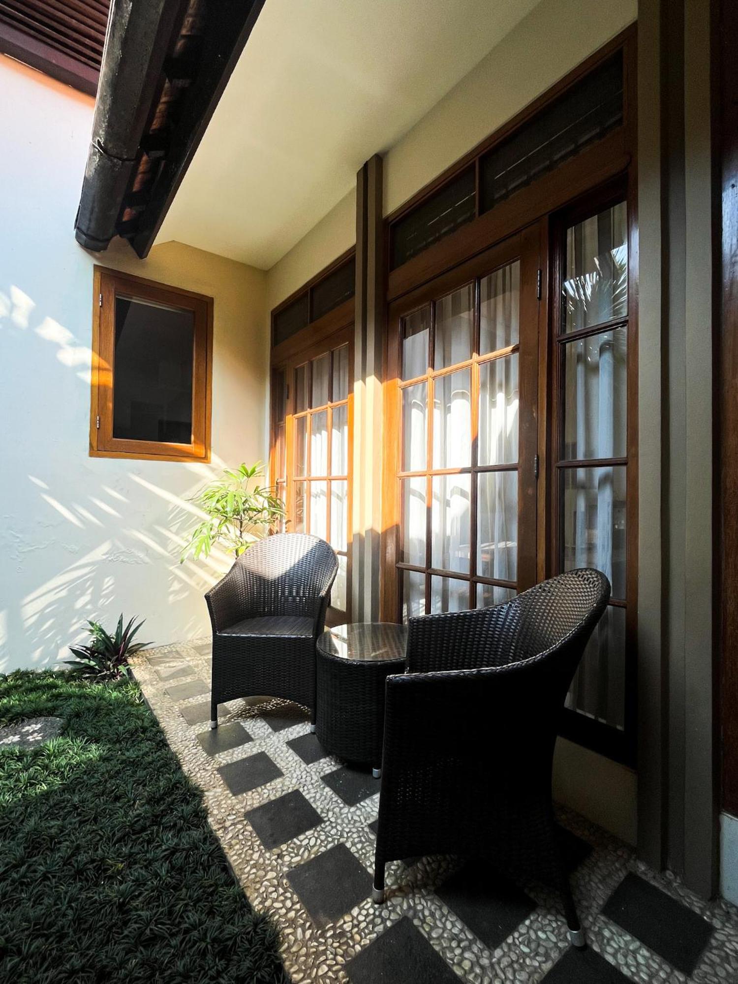 Bed and Breakfast Roemah Renjana Bandung Zewnętrze zdjęcie