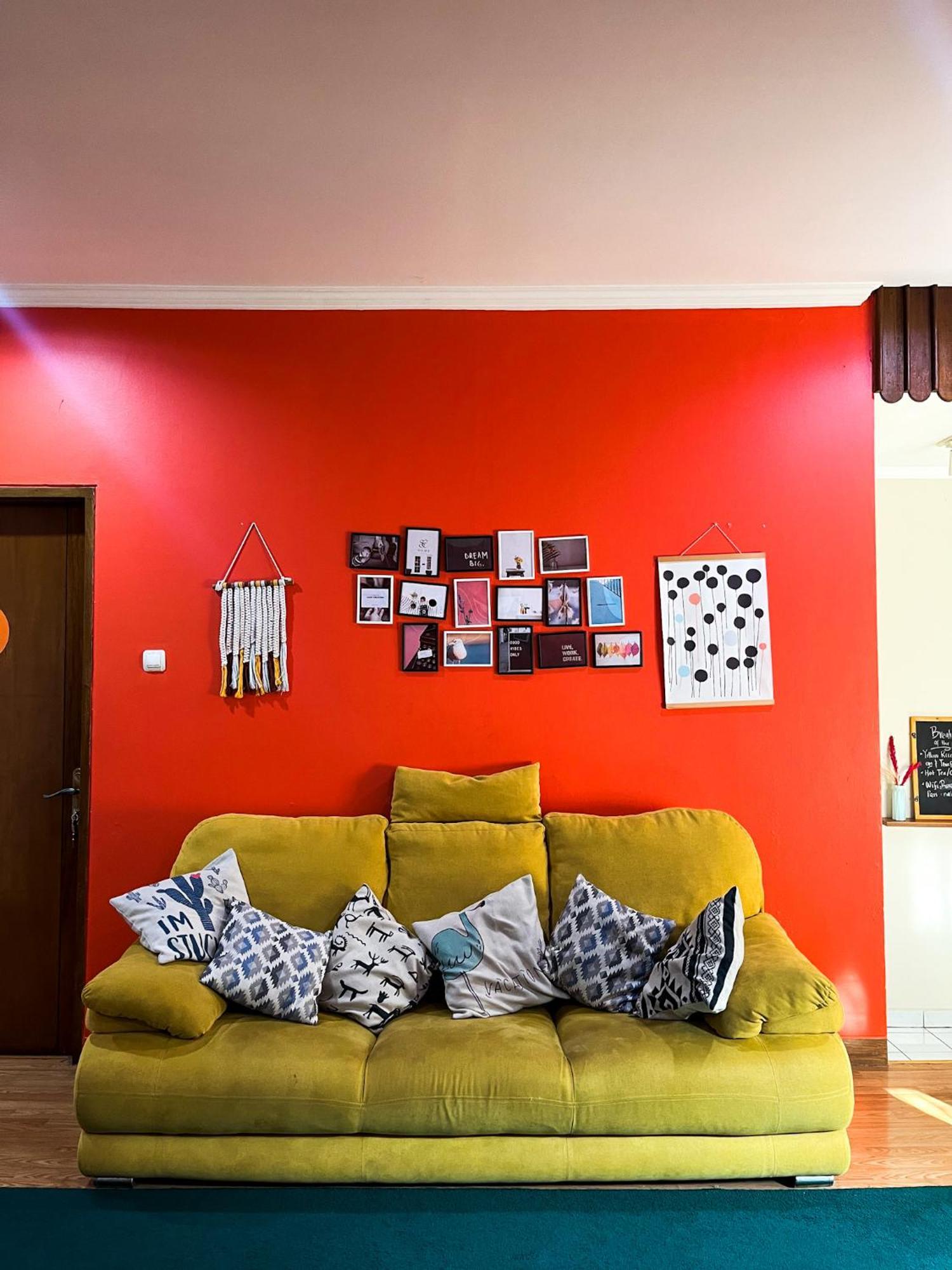 Bed and Breakfast Roemah Renjana Bandung Zewnętrze zdjęcie